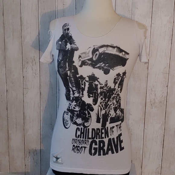 Vintage Cardboard Robot Tee - Picture 5 of 7